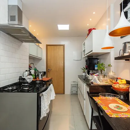 Lindo 3 Quartos - Quadra da Praia - Posto 5-2